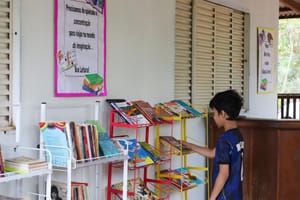 Comunidade do Formigueiro inaugura biblioteca comunitária em Várzea Grande