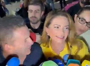 Virginia pede votos para Medeiros e Buzetti, mas mantém escolha em segredo