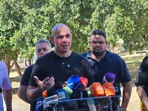 Abilio diz que Lula não deve confrontar STF e afirma: “O Supremo elegeu ele”