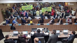 Câmara aprova novos PCCSs e amplia salários de servidores de Várzea Grande