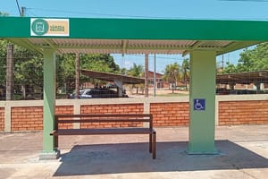 Várzea Grande amplia pontos de ônibus e entrega 15 novas coberturas em 30 dias